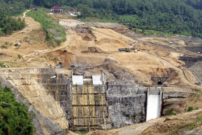 Bendungan Bagong Trenggalek (foto Dokumentasi)