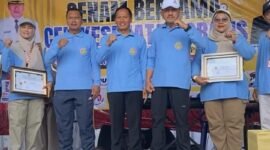 Plt Bupati Tulungagung Ahmad Baharudin menghadiri peringatan HUT ke-52 PPNI di GOR Lembu Peteng, Sabtu (9/5/2026), yang dirangkai dengan senam bersama dan layanan pemeriksaan kesehatan gratis.