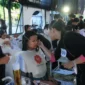 Siswa SMKN 1 Pogalan menampilkan hasil karya tata rias dalam Uji Kompetensi Kejuruan program Tata Kecantikan Kulit dan Rambut.