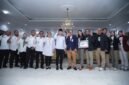 Bupati Trenggalek Mochamad Nur Arifin menerima CSR Bank Jatim berupa Floor Projector Highlight yang dipasang di kawasan Alun-Alun Trenggalek.