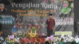 Plt. Bupati Tulungagung Ahmad Baharudin menghadiri pengajian Muslimat dan Fatayat NU Ranting Panjerejo