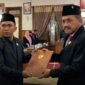 Foto : Wahyu Pratama Alamsyah (kiri) dan Ketua DPRD kabupaten Marsono 