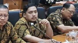 Foto : Anggota DPRD Tulungagung Fraksi PDI Perjuangan, Dio Jordy Alvian, menyampaikan aspirasi masyarakat terkait pelayanan BPJS Kesehatan kepada Komisi IX DPR RI