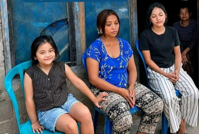 Momen duka keluarga korban 