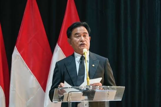Foto: Menteri Koordinator Bidang Hukum, Hak Asasi Manusia, Imigrasi, dan Pemasyarakatan, Yusril Ihza Mahendra